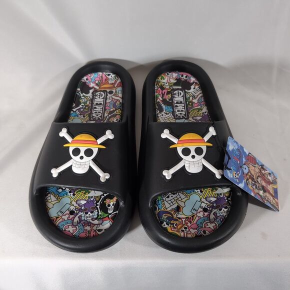 Onepiece Collage Skull & Crossbones Graphic EVA Slides Sandals Men’s 7 (Unisex) main image 5